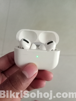 Apple wireless eir buds